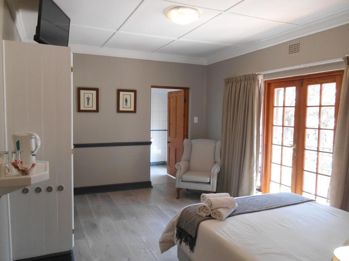 Oakwood Lodge Bloemfontein Eksteriør billede A room at the hospital