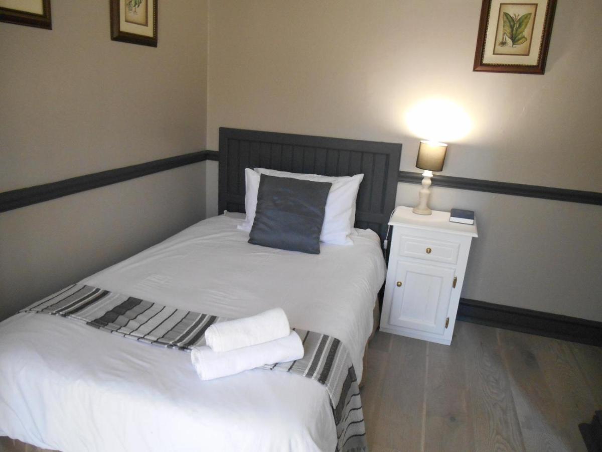 Oakwood Lodge Bloemfontein Eksteriør billede