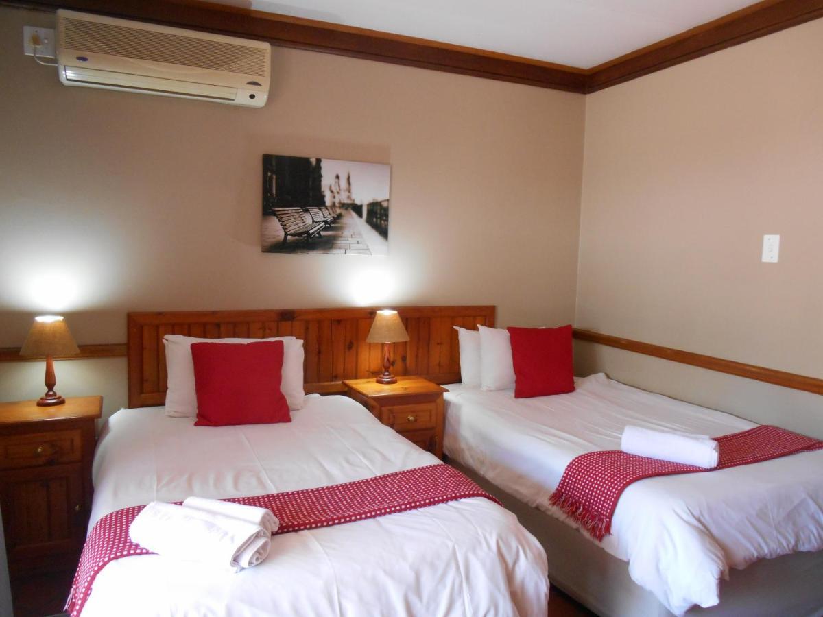 Oakwood Lodge Bloemfontein Eksteriør billede